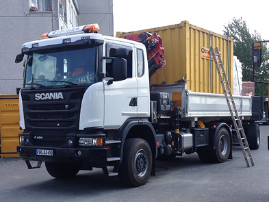 Transportdienstleistungen, Containerdienst, Containervermietung, Bagger, Allradbagger, Schüttgut